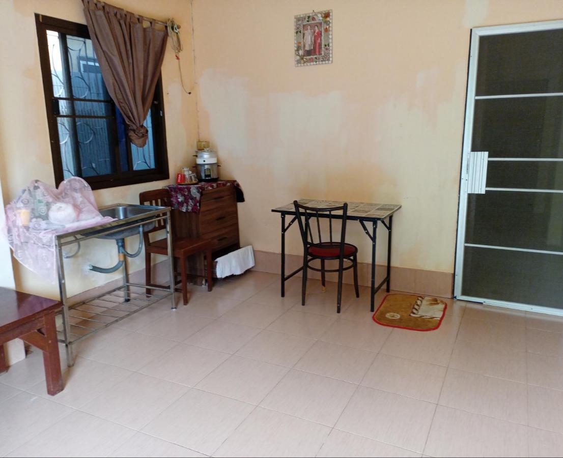 Np Guesthouse Trat Exterior photo